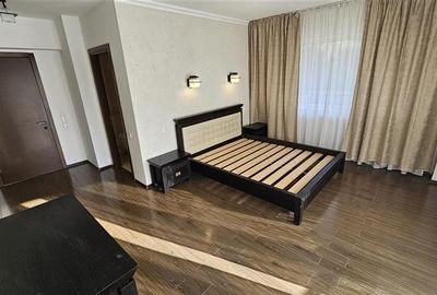 Apartament cu 4 camere semidecomandat, mobilat în Plopilor - 3