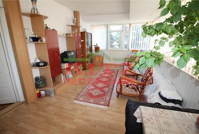 VILA  P+E+M, ideala pentru doua familii, zona Ionascu - 14