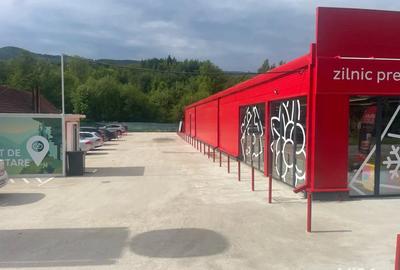 De vanzare cladire spatiu comercial - 2