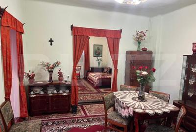 Casa de vanzare, cu 3 camere, 85 mp, zona semicentrala - 3