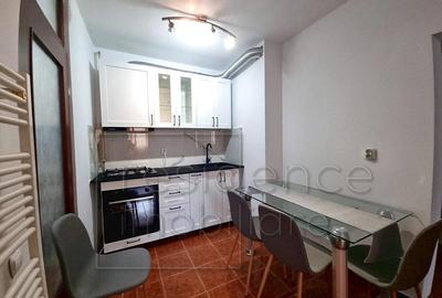 Apartament cu 3 camere decomandat în Mărăști