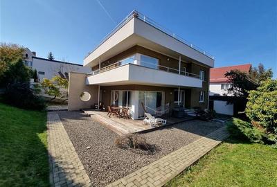 Vila superba de inchiriat ultracentral Brasov - 22