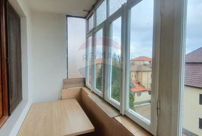Apartament cu 2 camere semidecomandat, mobilat în Romanilor - 12