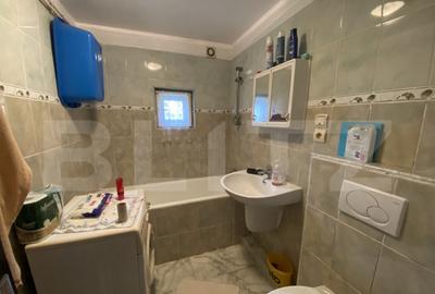 Apartament 3 camere, 65 mp etaj 2/4 decomandat, zona Dumbrav - 4