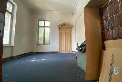 Casă cu 7 camere cu Teren 1206 Mp în Calea Călărașilor - 3