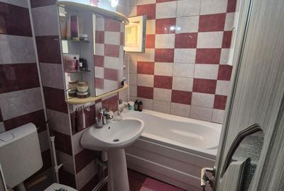 Apartament cu 3 camere semidecomandat în Iași - 4