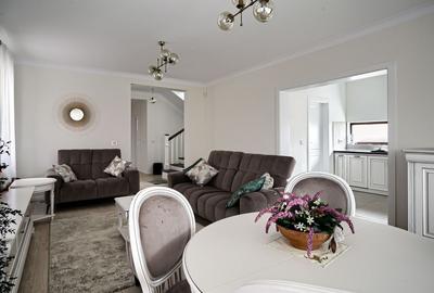 VANDUT! Vila premium la cheie in Subcetate - 12