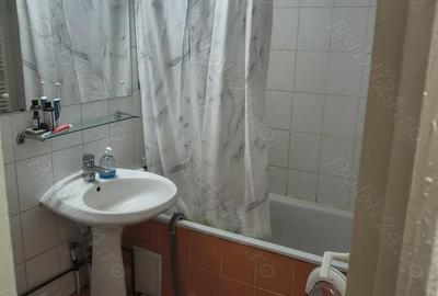 Apartament cu 2 camere decomandat în Complex Studențesc - 1