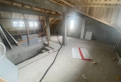 Complex nou 4 case P+1+M.5 cam.Util 175mp.Teren 253mp - 25