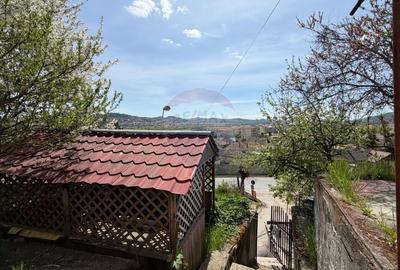 Casă individuală cu 5 camere cu Canalizare în Exterior Sud - 11