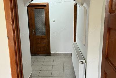Spatiu comercial de inchiriat - 2