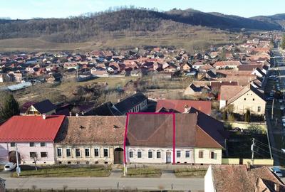 Casa unica, spa?ioasa, in zona centrala a ora?ului... - 13