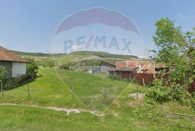 Teren de 2666 mp, în Sânpaul - 1