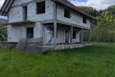 Casă cu 5 camere în Moisei - 10