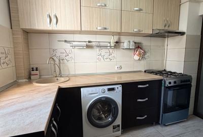 Apartament cu 2 camere semidecomandat în Baza 3 - 3