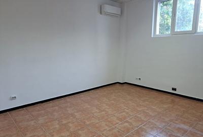 Spațiu comercial, de 59 mp, în Buda - 7