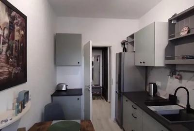 Proprietar, inchiriez garsoniera Sanpetru Residence - 2