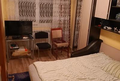 Inchiriez camera de apartament. - 3