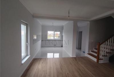 Duplex deosebit - finalizat - finisaje permium - toate utilitatile - zona buna - 10