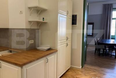 Apartament cu 3 camere semidecomandat în P-ța Maria - 12