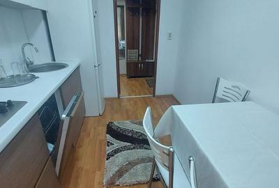 Apartament cu 3 camere decomandat în Decebal - 6