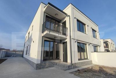 Casă cu 5 camere cu Teren 300 Mp în Central