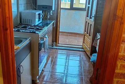 Vand Apartament 2 camere decomandat Extindere Costieni - 3