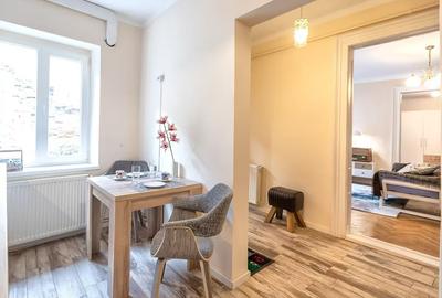 Apartament 2 camere,complet renovat, inima centrului Istoric, Strada Castelului - 12