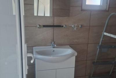 Casă cu 3 camere cu Teren 500 Mp în Teișani - 8