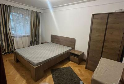 Apartament cu 3 camere în Tătărași - 3