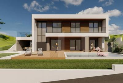 Casă cu 4 camere cu Teren 500 Mp în Iris