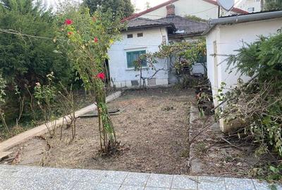 Casă individuală cu 6 camere cu Canalizare în Bucureștii Noi - 4