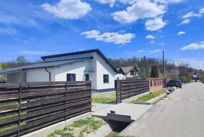 Casă cu 3 camere cu Teren 400 Mp în Albota - 6