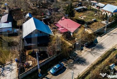 Casă cu 3 camere cu Teren 7300 Mp în Central