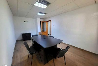 Apartament cu 4 camere, mobilat în Central - 7