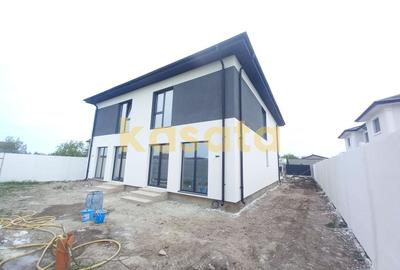 Duplex cu 4 camere cu Canalizare în Sud-Est - 4