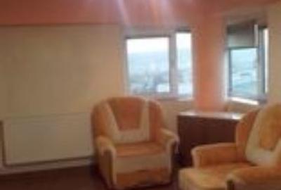 Inchiriez un apartament cu o camera LAPUSNEANU 45 MP