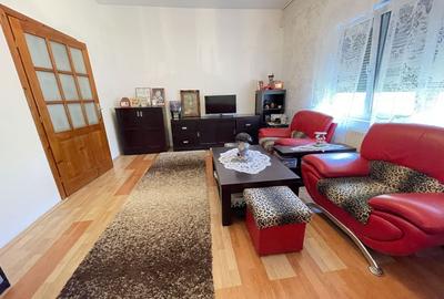 Casa cu teren 1000 mp și front 26 ml în zona Bogdanesti - 1