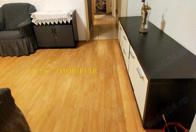 Apartament cu 3 camere semidecomandat în Tomis Nord