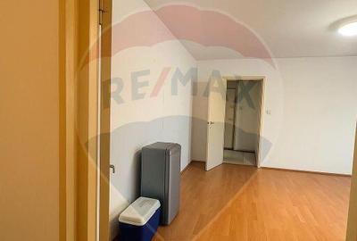 Apartament cu 2 camere de vanzare in zona Rovine - 2