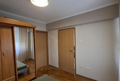 Apartament cu 3 camere decomandat, mobilat în Centrul Bancar - 6