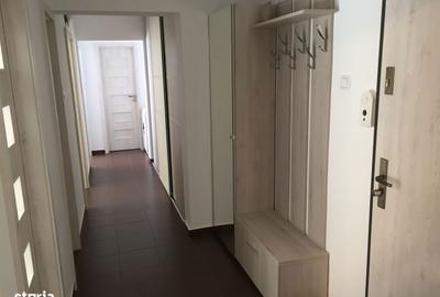 Apartament cu 3 camere decomandat în Răcădău - 5