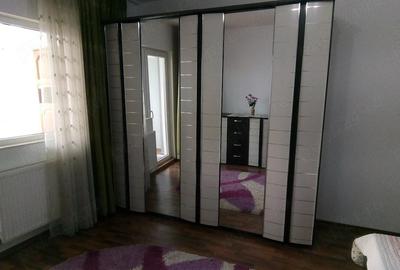 Apartament cu 2 camere semidecomandat în 1 Mai - 2