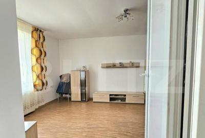 Casă cu 3 camere cu Teren 620 Mp în Ronaț