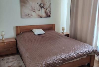 Apartament cu 4 camere decomandat în Calea București - 12