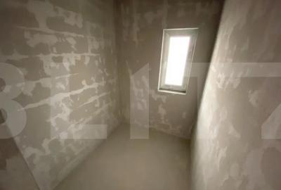 Casă cu 5 camere cu Teren 350 Mp în Central