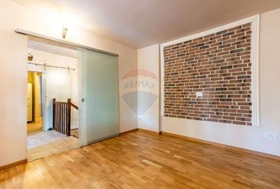 Casă cu 4 camere cu Teren 199 Mp în Mărășești - 9