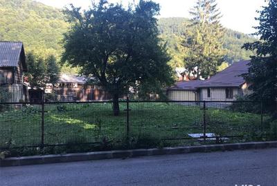 Teren în Platoul Izvor - 1