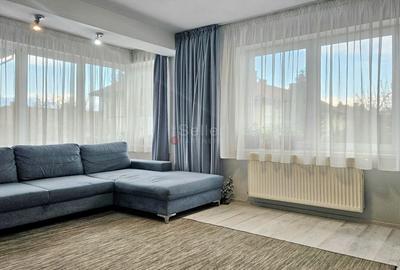 Apartament cu 3 camere decomandat, mobilat în Tractorul - 1