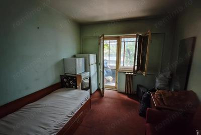 APARTAMENT 3 CAMERE, ALUNISULUI, SECTOR 4, DE RENOVAT! - 2